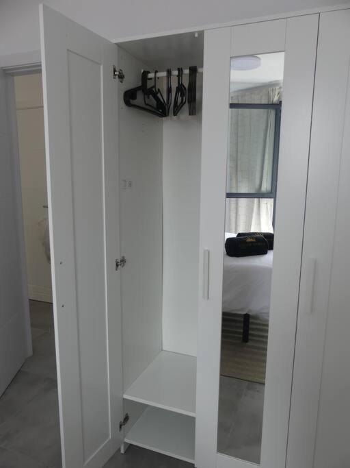 19 Piso Centrico, Nuevo Y Bien Equipado En La Trinidad Apartment La Laguna  Luaran gambar