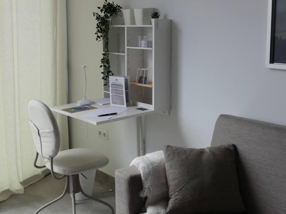 19 Piso Centrico, Nuevo Y Bien Equipado En La Trinidad Apartment La Laguna  Luaran gambar