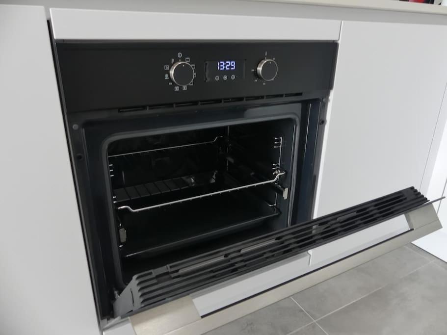 19 Piso Centrico, Nuevo Y Bien Equipado En La Trinidad Apartment La Laguna  Luaran gambar